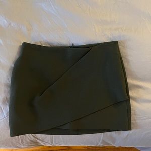 Women’s Zara Skirt